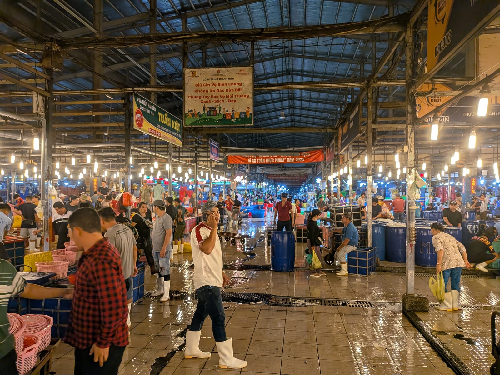 A fish market in Vietnam